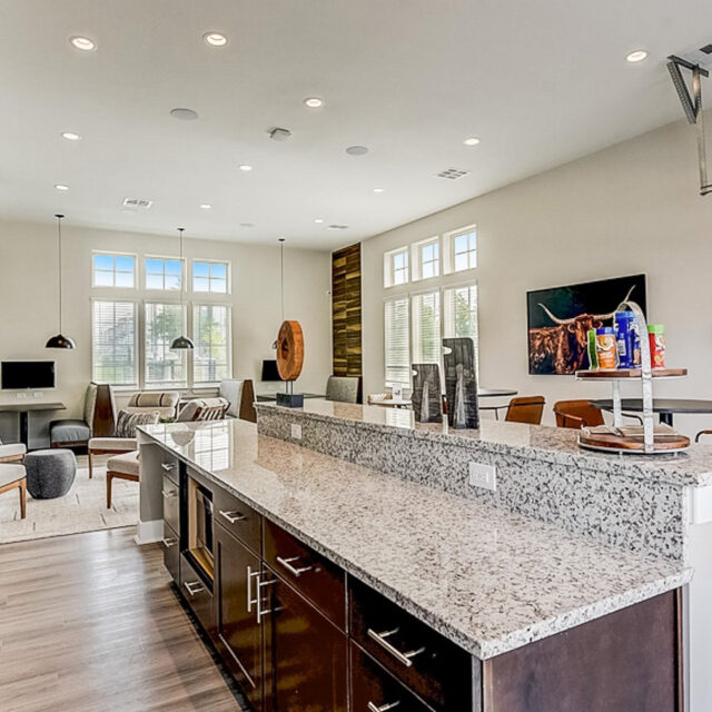 043-Sara Jane Pkwy-043